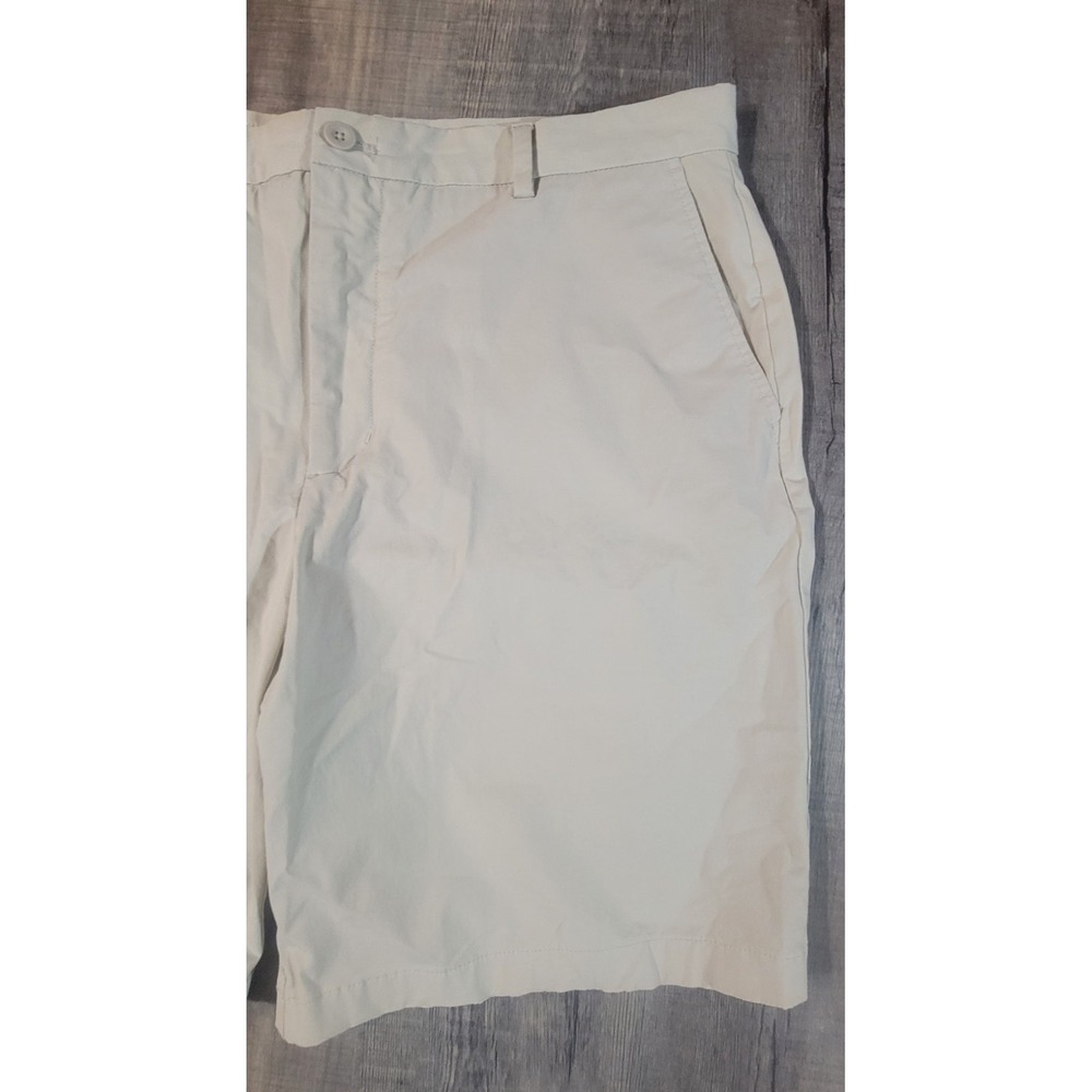Vineyard Vines On The Go Men 38 Beige Cream Nylon Stretch OTG Shorts - Picture 3 of 12